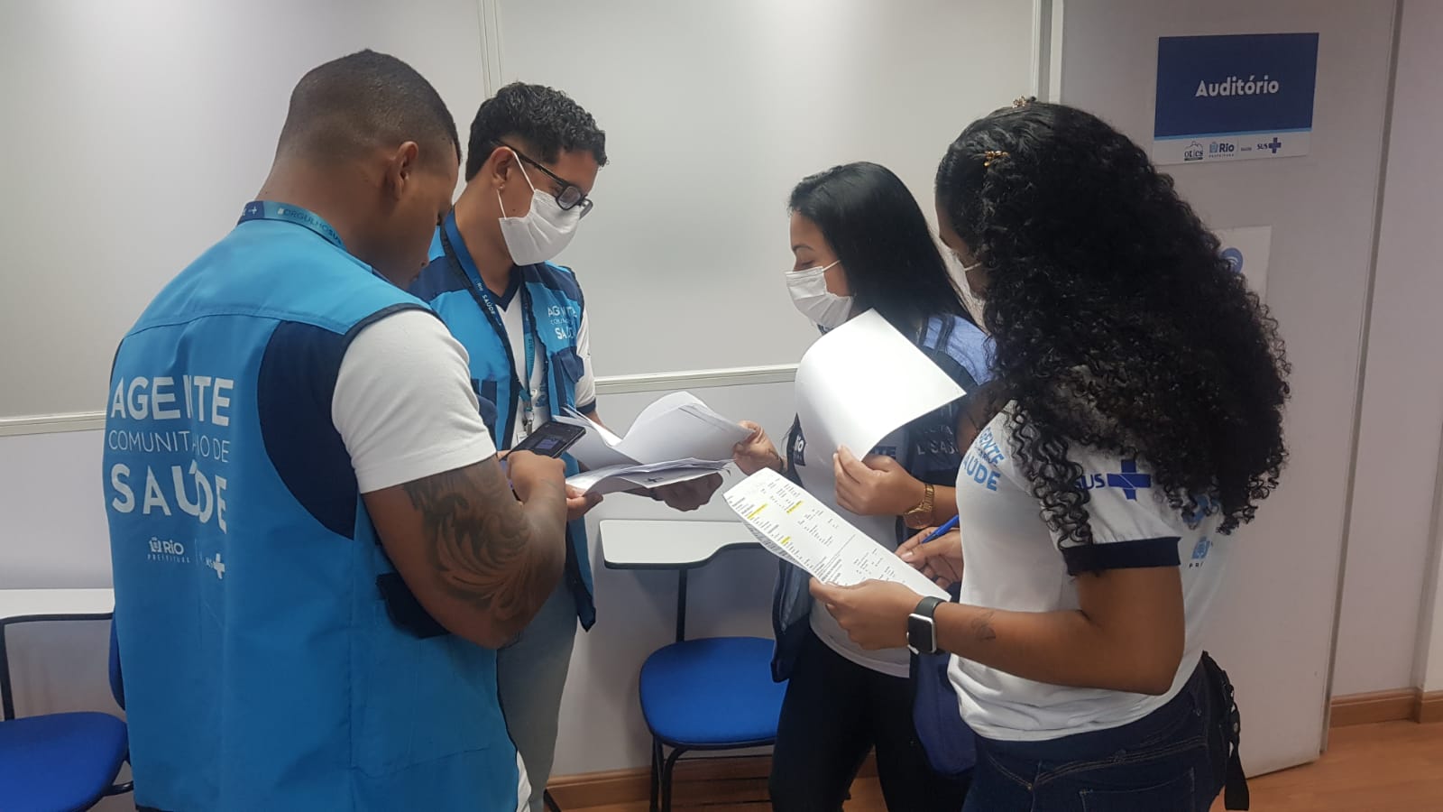 Produção de fichas cadastrais de novos pacientes