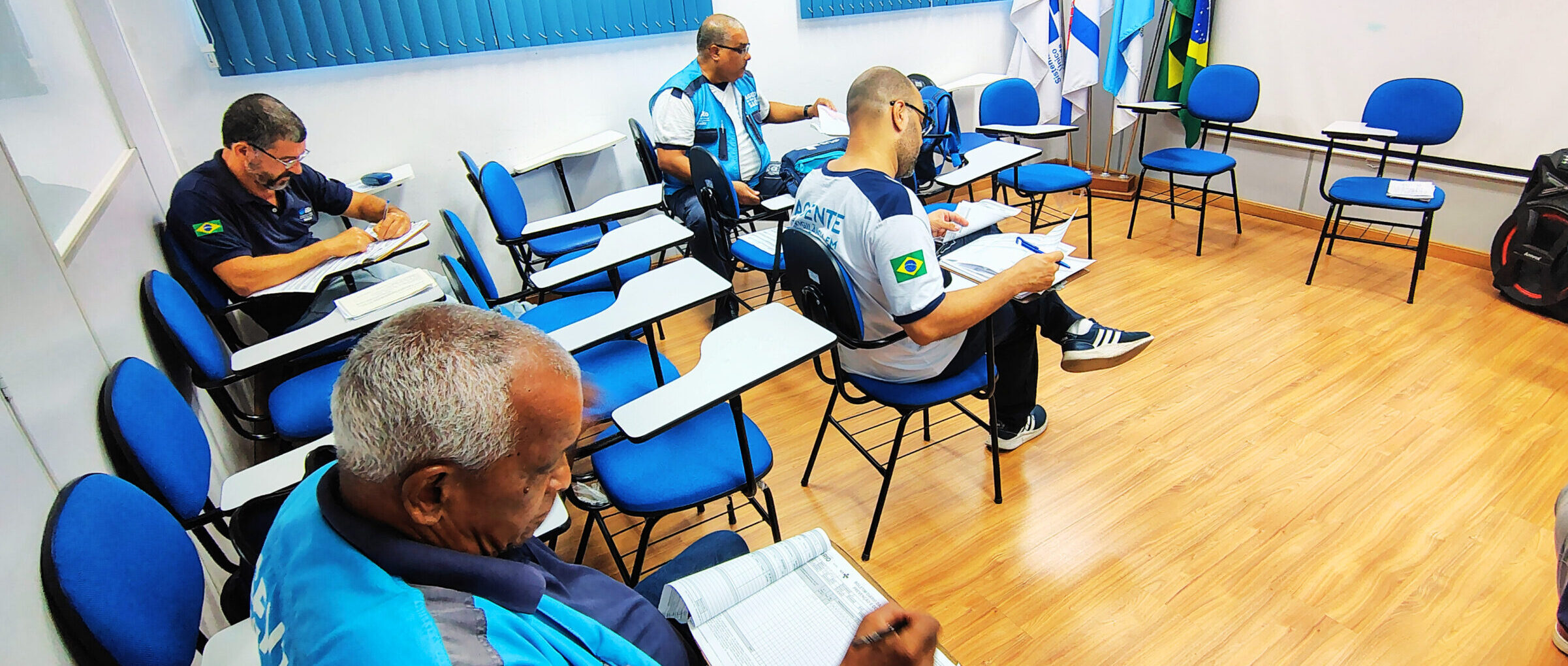 Relatório Semanal dos Agentes de Vigilância em Saúde