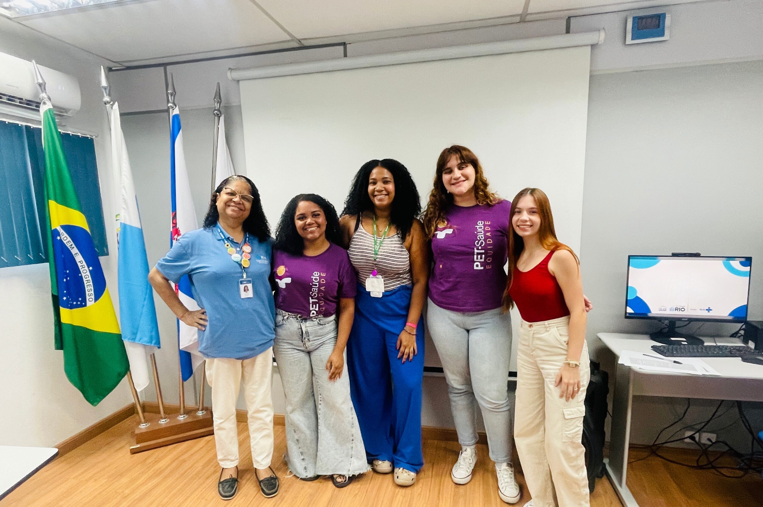 Reunião do PET-Saúde Equidade